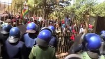 Noticia | Tres muertos en Zimbabue durante las protestas por los resultados de las elecciones generales 2/8/2018