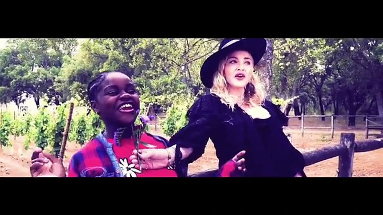 Madonna 2018 Vogue Italia Photoshoot Making Of Footage