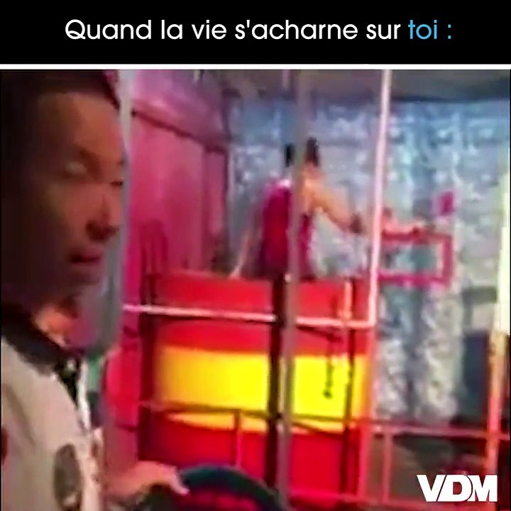 Ce moment où tu regrettes ton job d'été