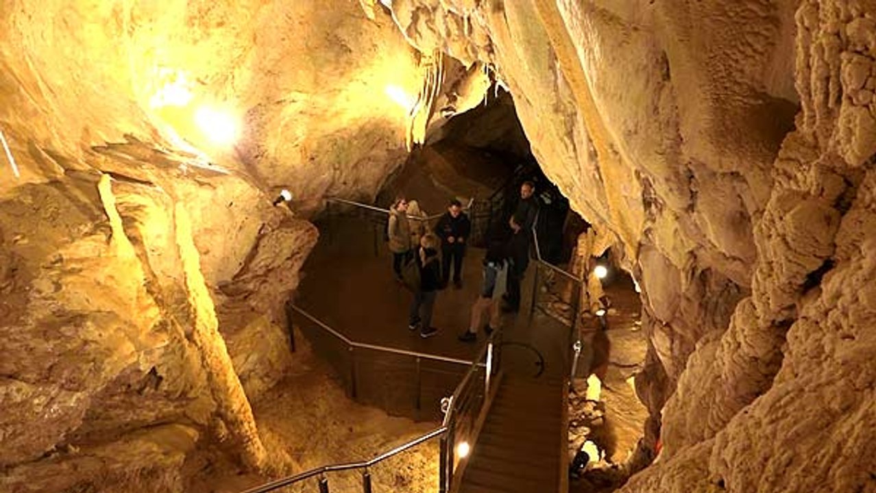 Vallorbe – die Grotten der verzauberten Feen