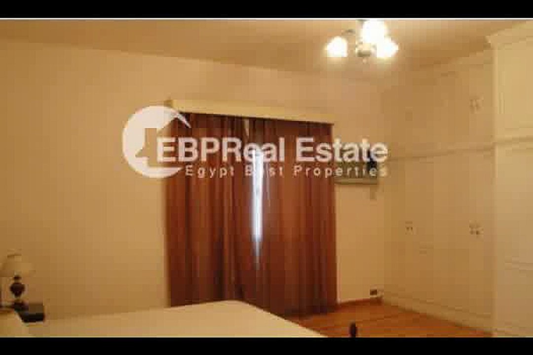 for rent In degla apartment very close to shopping area