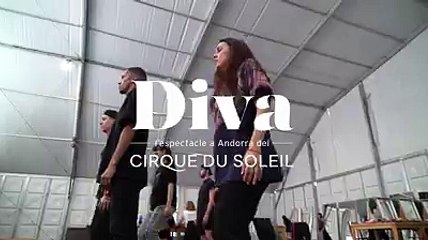 Els artistes de Diva del Cirque du Soleil  es preparen per la posta en escena. Tot està preparat per sorprendre't durant l'espectacle.Los artistas de Diva del