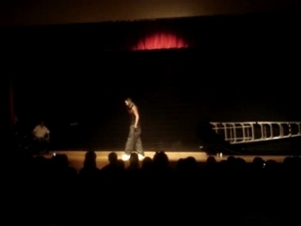 LR show