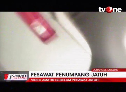 Penumpang Rekam Detik-detik Jatuhnya Pesawat Aeromexico