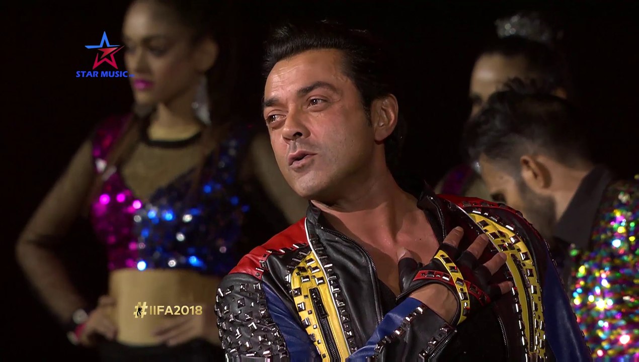 IIFA Awards 2018 - Bobby Deol & Iulia Vantur Performance - Star Music HD