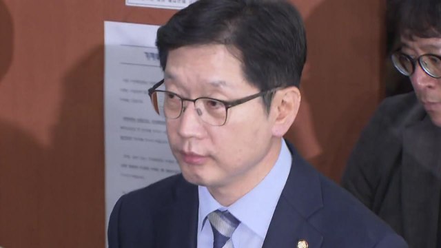 특검 김경수 지사 6일 오전 9시 30분 소환 / YTN