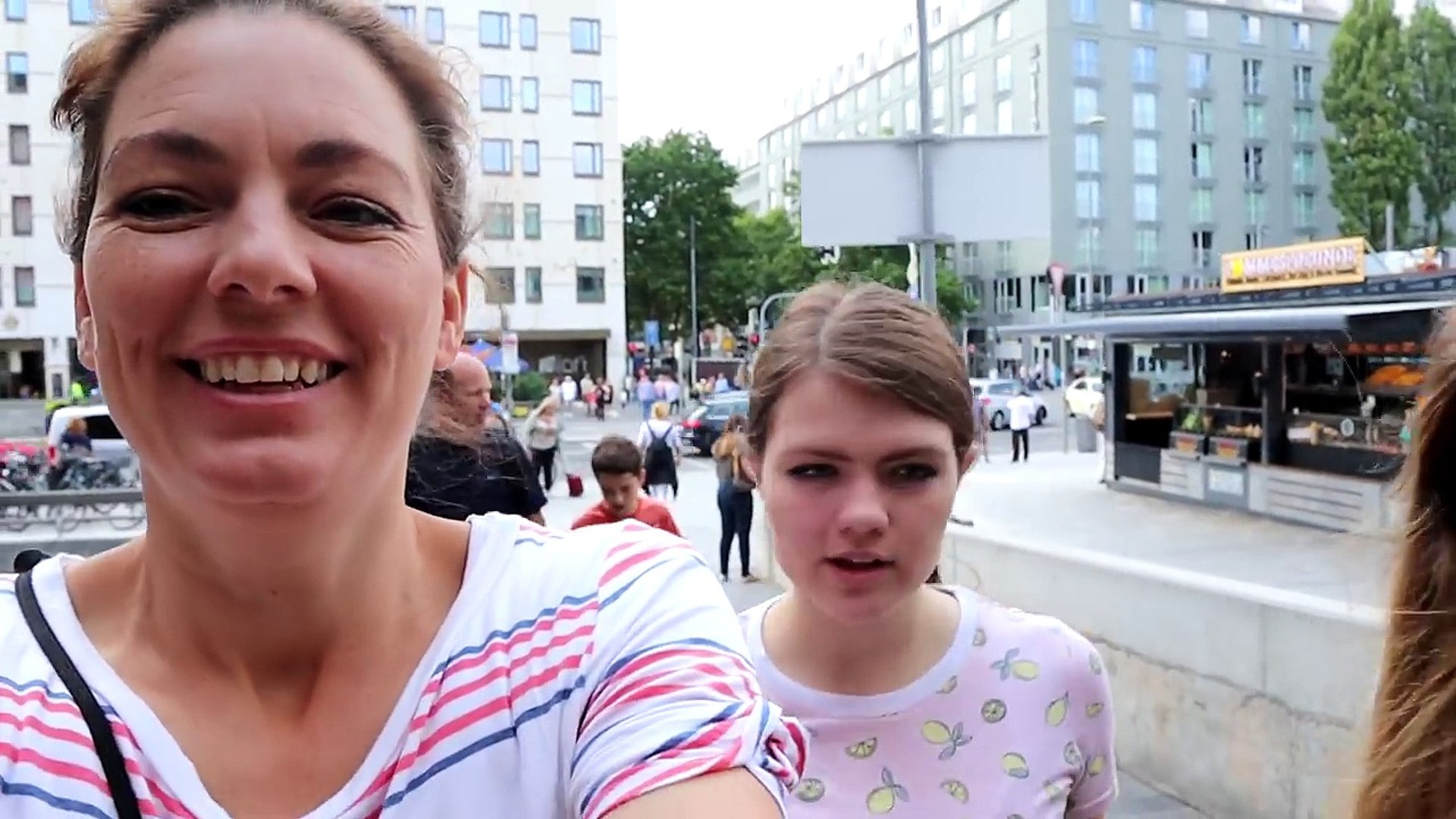 audrey and jordan hello neighbor