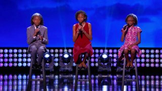 Jaw-dropping Vocals Run in the Family - Little Big Shots