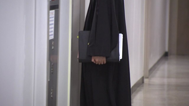 검찰, '사법행정권 남용' 의혹 현직 부장판사 사무실 첫 압수수색 / YTN