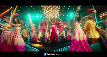 Chhote Chhote Peg (Video) _ Yo Yo Honey Singh _ Neha Kakkar _ Navraj Hans _ Sonu Ke Titu Ki Sweety