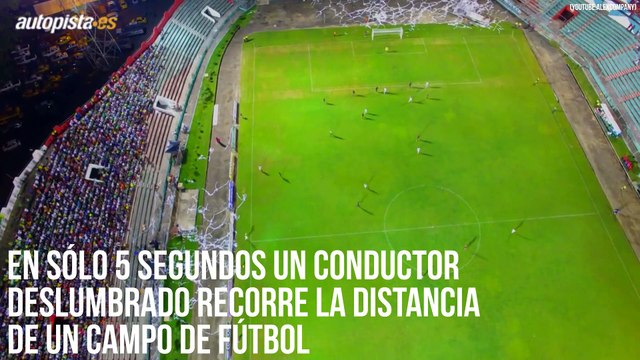 Deslumbramientos en el coche: peligros y consejos