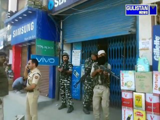 Download Video: Grenade attack on CRPF party deployed at SBI  branch at Lal Chowk in Anantnag