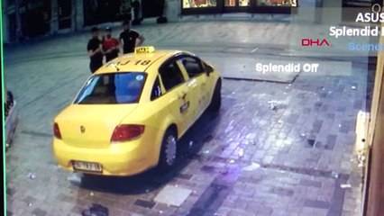 İstiklal Caddesi'ndeki Silahlı Kavga Güvenlik Kamerasında