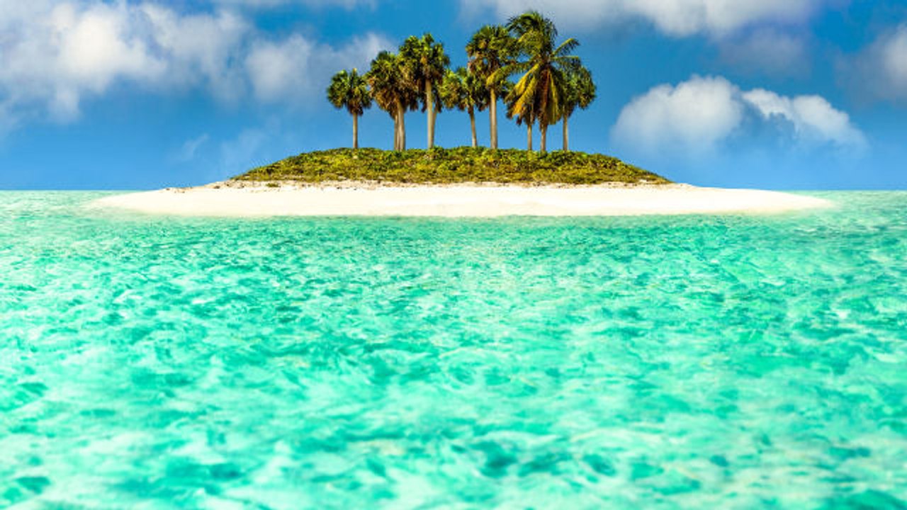 10 Beaches That Could Disappear Because of Clim...