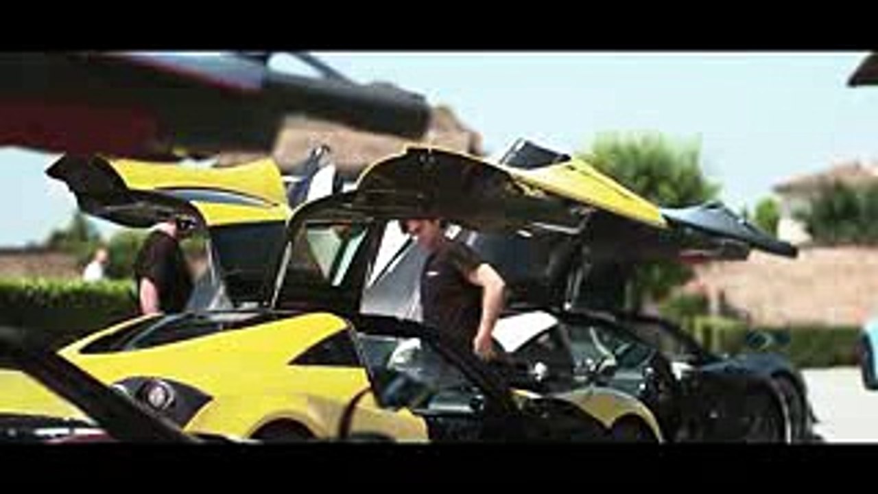 Pagani_Raduno_-_The_Vanishing_Point