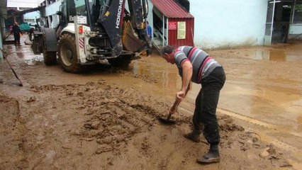 Dere Yatağındaki Ruhsatsız Binanın Sahibinden Akılalmaz Savunma: Sel Nedeni Bina Değil, Köprü Hatalı