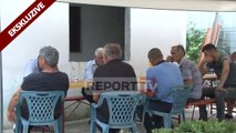 Ekskluzive, Report TV në shtëpinë e Viktorianit/Prindërit: Djalin na e vranë në sy të vëllait