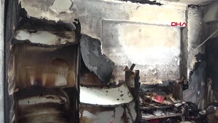 Şanlıurfa Oğullarının Yakıp Kaçtığı Evde Yaşam Savaşı Veriyorlar
