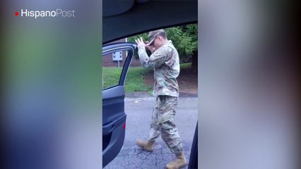 Un soldado se sumó al Kiki Challenge y probó que podría ser un bailarín profesional