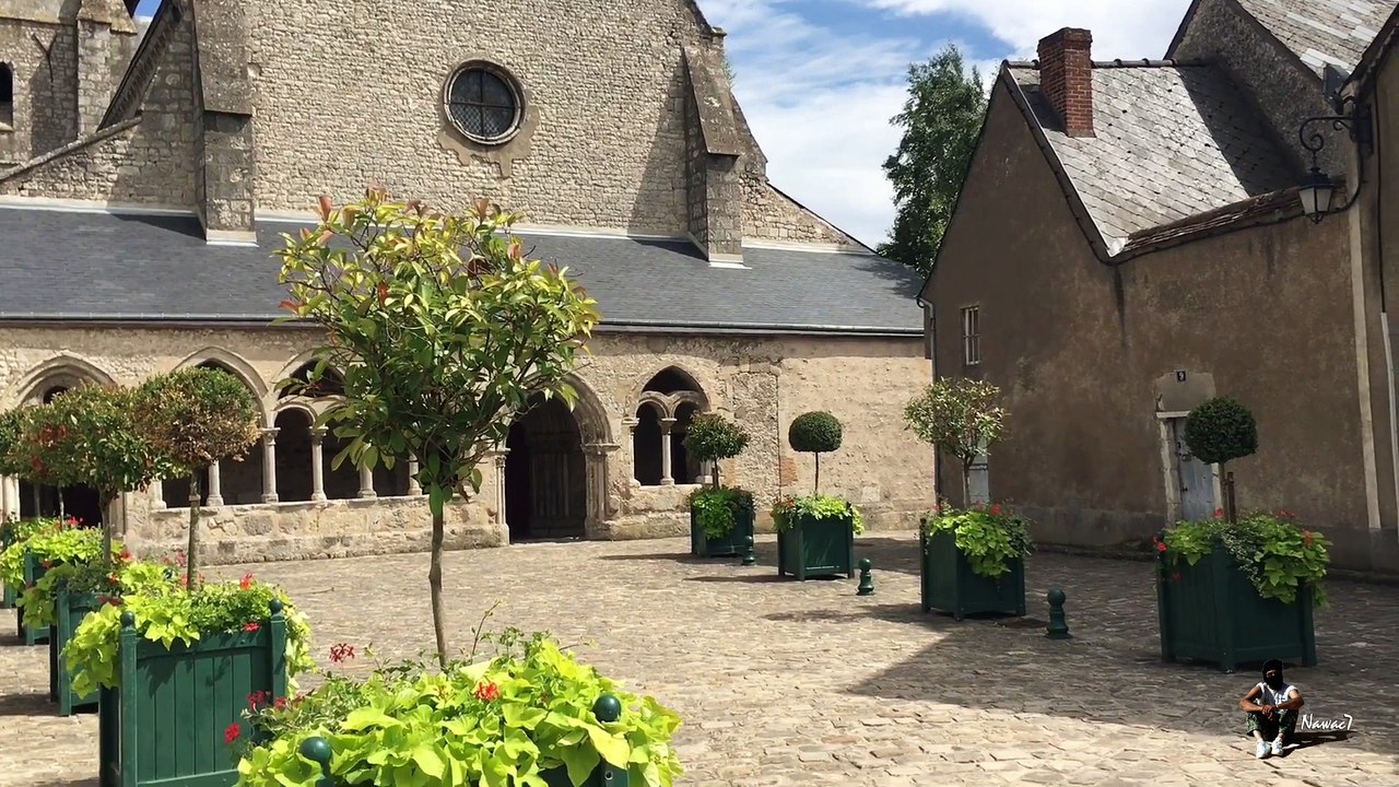 Pause et repos à Toury sur le Chemin de Saint-Jacques-de-Compostelle par la Voie de Tours – 03 août 2017.
