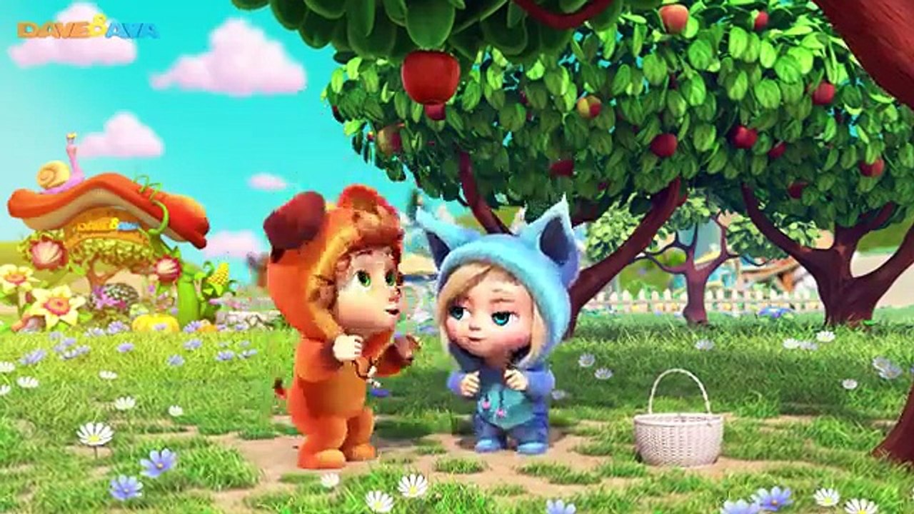 Cinco poco Peppa Pig princesa saltando en la cama Canciones Infantiles En Espanol