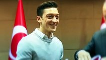 Zwischen den Welten: Deutsch-Türken in Zeiten des Özil-Rücktritts