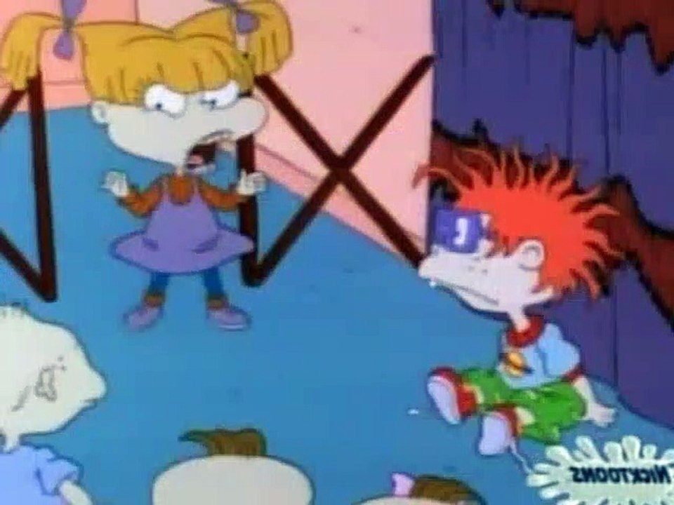 Rugrats S02E02 Chuckie Vs. The Potty & Together At Last video