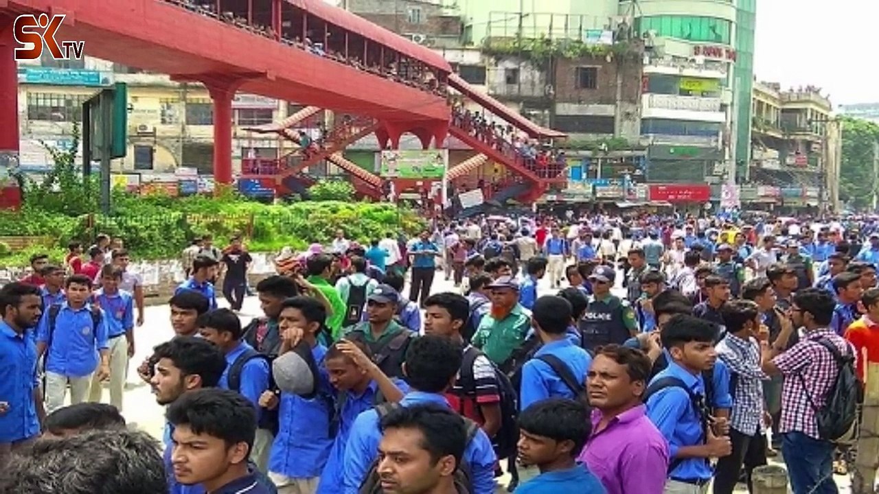 দেখুন ছাত্র আন্দোলনে ঝপিয়ে পড়ে সরকারকে যে হুমকি দিলেন নায়ক সাকিব খান!! যা বললেন শাকিবখান!