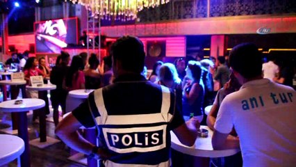 Bodrum’da dev operasyon... 400 Polis dünyaca ünlü barlar sokağına girdi