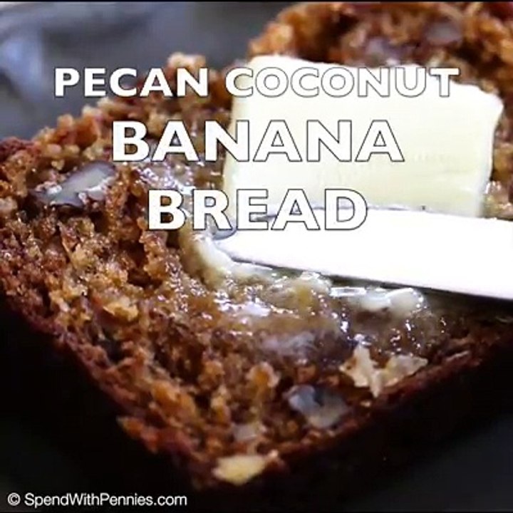 Pecan Coconut Banana Bread! The streusel topping makes this bread extra