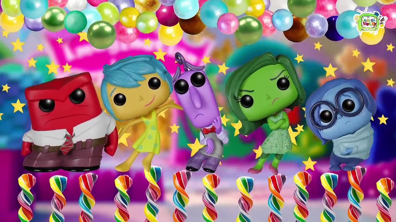 Finding Dory in a SCARY Touch Tank FINGER FAMILY SONG with Nemo ♥Toy Nursery Rhyme♥ Kids S