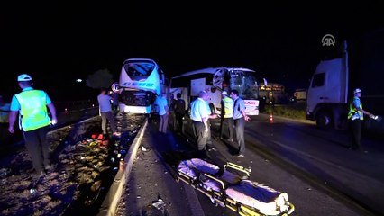İki otobüs çarpıştı: 13 yaralı - (3) - ÇORUM
