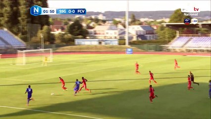 Oh la première grosse occasion du match est pour l'Entente.