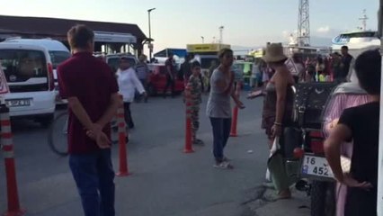 Para İsteyip Alamadığı Turiste "Kocama Baktın" Deyip Saldırdı