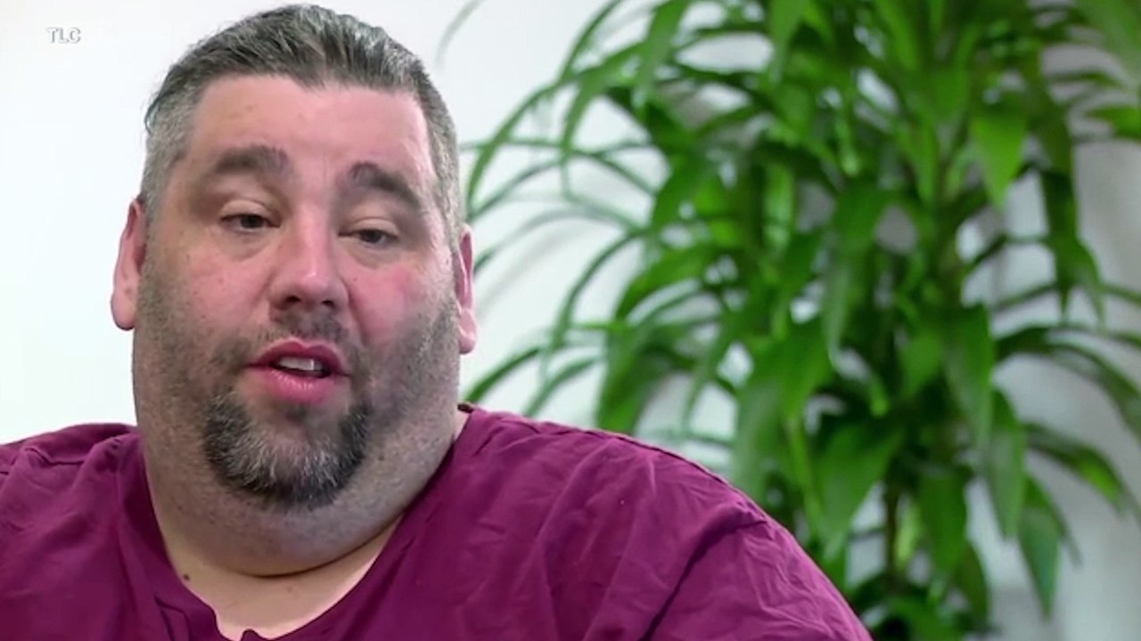 Il ne pouvait plus faire l'amour à sa femme à cause de son énorme scrotum de plusieurs kilos