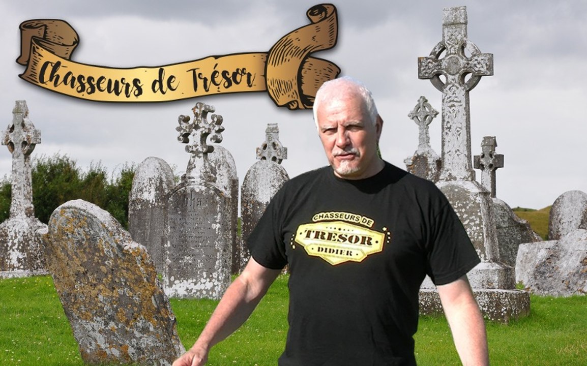VISITE D'UN CIMETIERE MILLENAIRE HILL OF SLANE