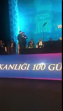 Anasayfa Web TV Süleyman Soylu ile Berat Albayrak düşman çatlattı Beğen Tweet Paylaş Puan: 0 Videoyu Genişlet Süleyman Soylu ile Berat Albayrak düşman çatlattı