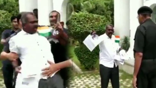 Kerala House में घुसा चाकू के साथ शख्स, CM Pinarayi Vijayan पर हमले की कोशिश | वनइंडिया हिंदी