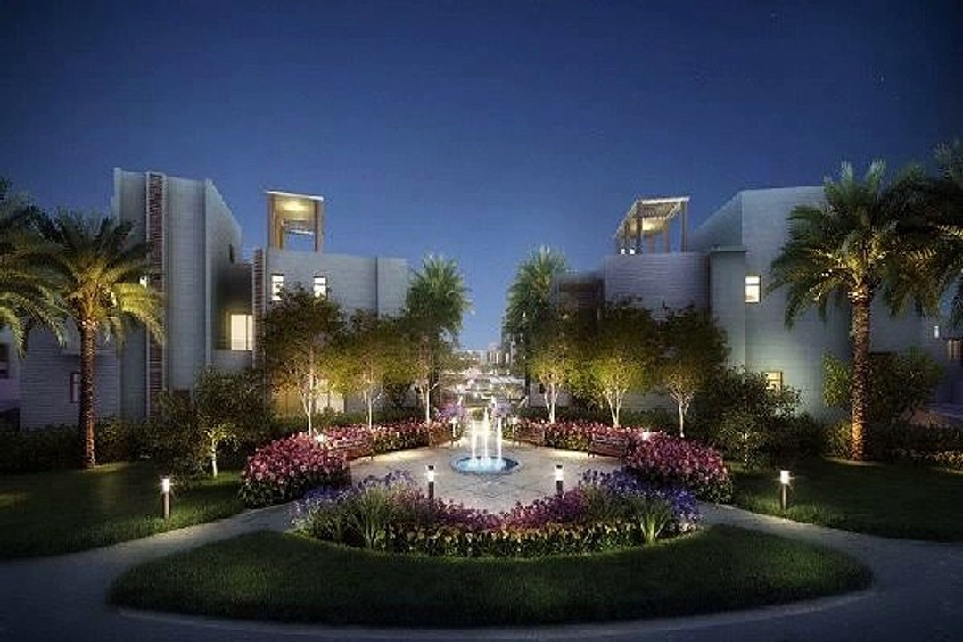 Flat 215 M For Sale In Taj City