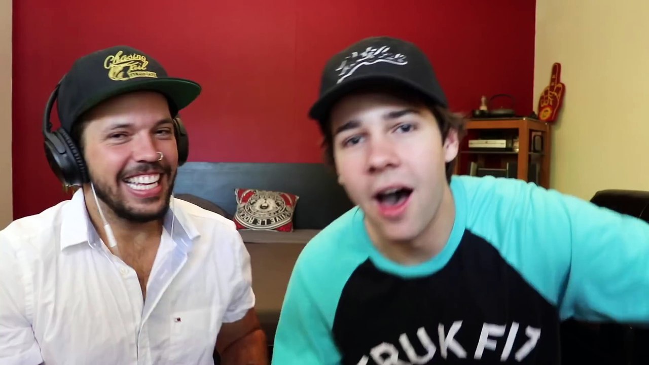 THIS IS WHY SHE IS GETTING A NOSE JOB!!