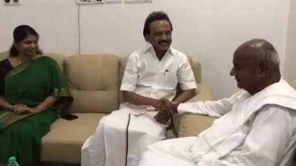 ಚೆನ್ನೈ ನ ಕಾವೇರಿ ಆಸ್ಪತ್ರೆಯಲ್ಲಿ ಕರುಣಾನಿಧಿ ಎಚ್ ಡಿ ದೇವೇಗೌಡ ಭೇಟಿ  | Oneindia Kannada