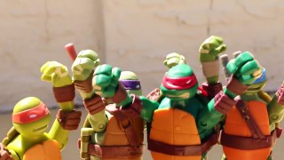 Teenage Mutant Ninja Turtles Water Dumped on Them by Duplo Lego Spiderman for Ice Bucket C