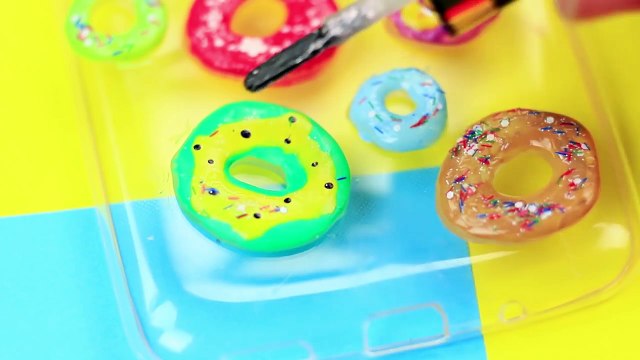 9 ASTUCES AVEC DE LA COLLE CHAUDE