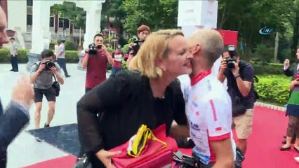 - Güneş Panelli Bisikletle 45 Günde 12 Bin Km Yaptı