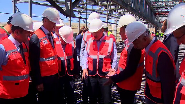 Bakan Turhan, Ankara-Sivas YHT hattında incelemelerde bulundu (1) - ANKARA