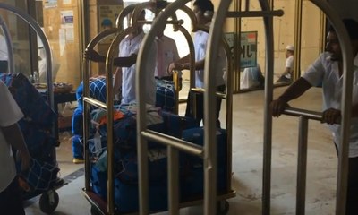 Fasilitas bagi Jemaah Calon Haji: Koper Diantar ke Hotel