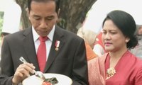 Jokowi Jenguk Kahiyang Ayu Jelang Kelahiran Cucunya