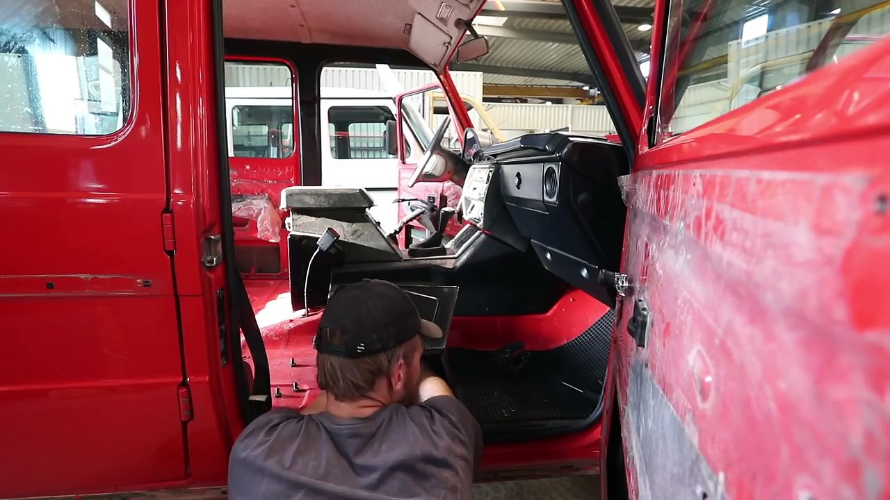 KOMPLETT ZERLEGT - G-Klasse Umbau #003 | Fritz Meinecke