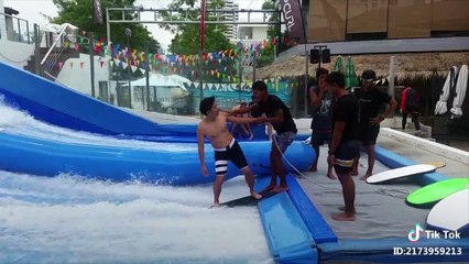 【TikTok】#暑い過ぎる  水泳に行きましょう！！ビキニ  美人【まとめ】 ！！