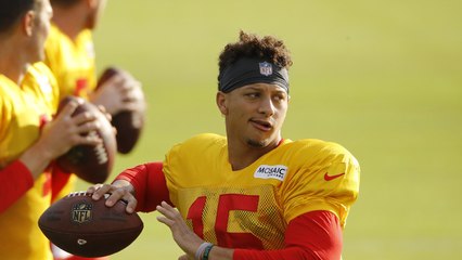 Pelissero's camp takeaway: Mahomes era won't be smooth, but will be exciting